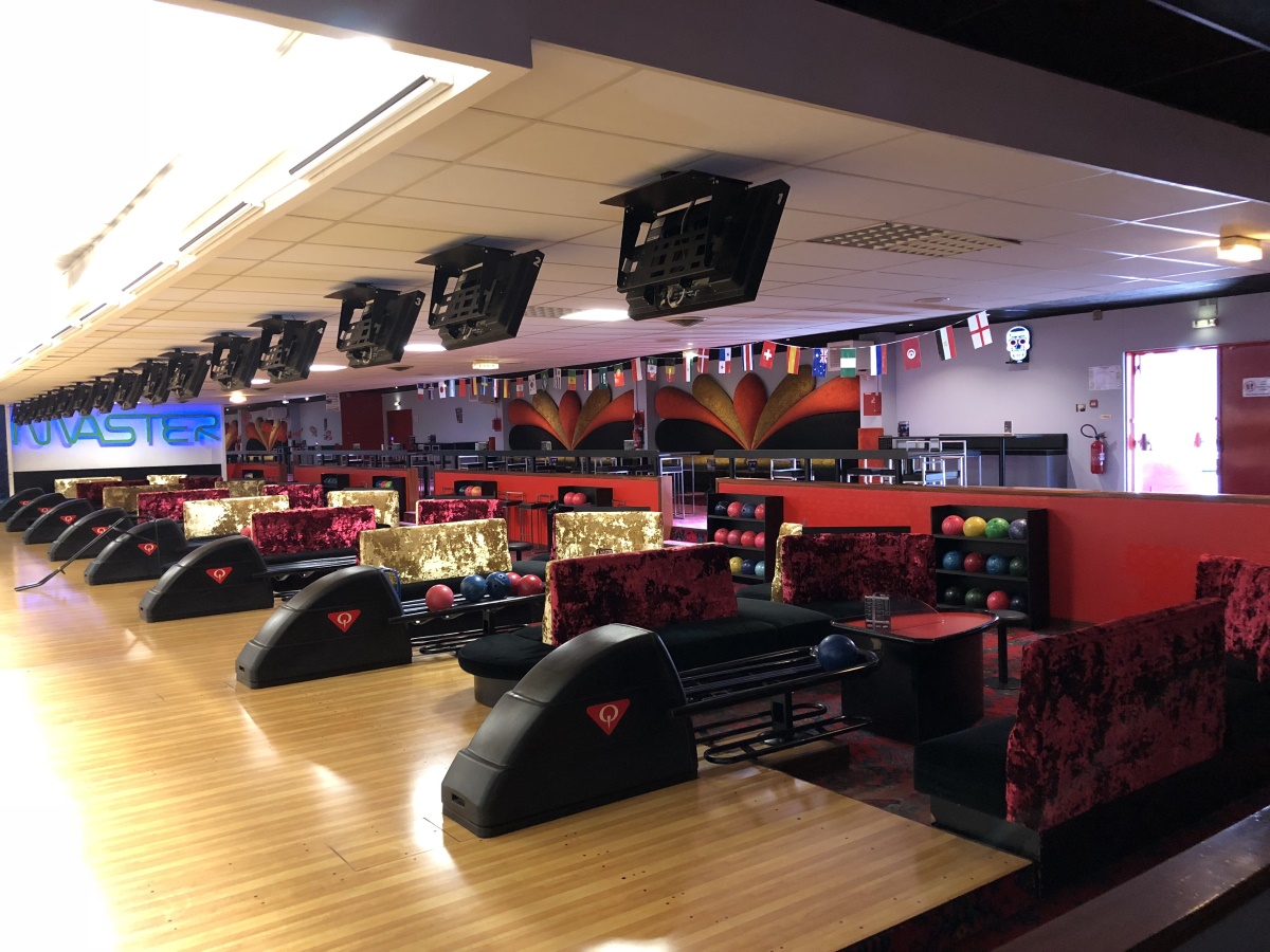 Banquettes du Master, Bowling à Brest